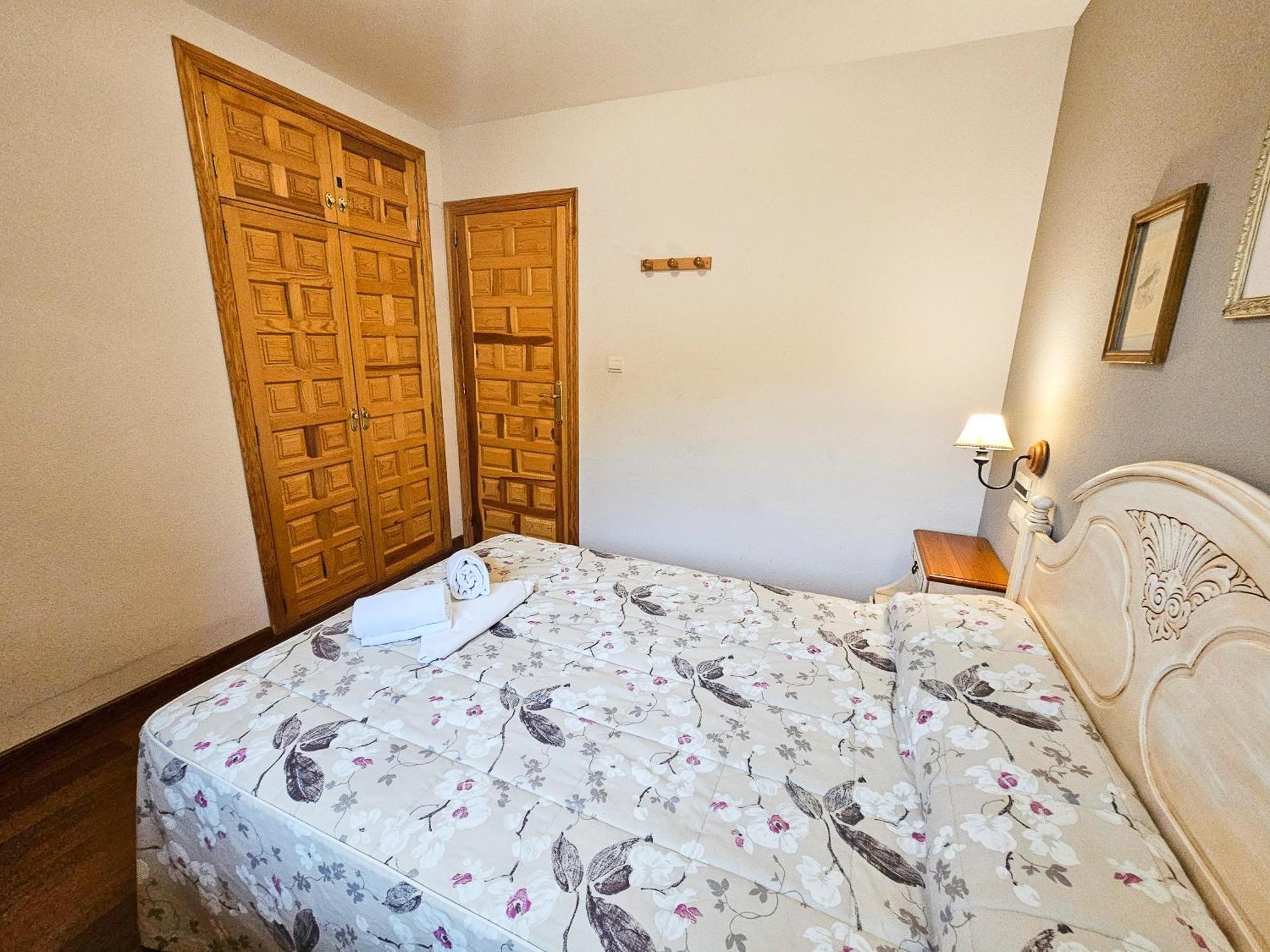 Apartamentos Gavin Biescas 3000 Екстер'єр фото